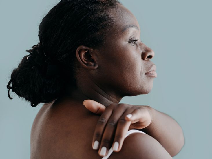 A clear view of mid-face anatomy illustrating balanced dermal volume and natural contours.